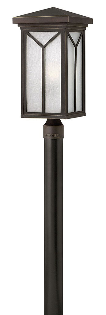 Hinkley Drake 1991OZ bronze lantern pictured on a tall pole