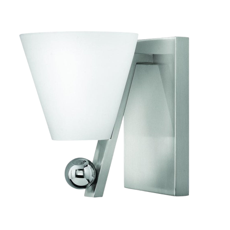 Hinkley Milan wall sconce showing a rectangular backplate and polished ball accent